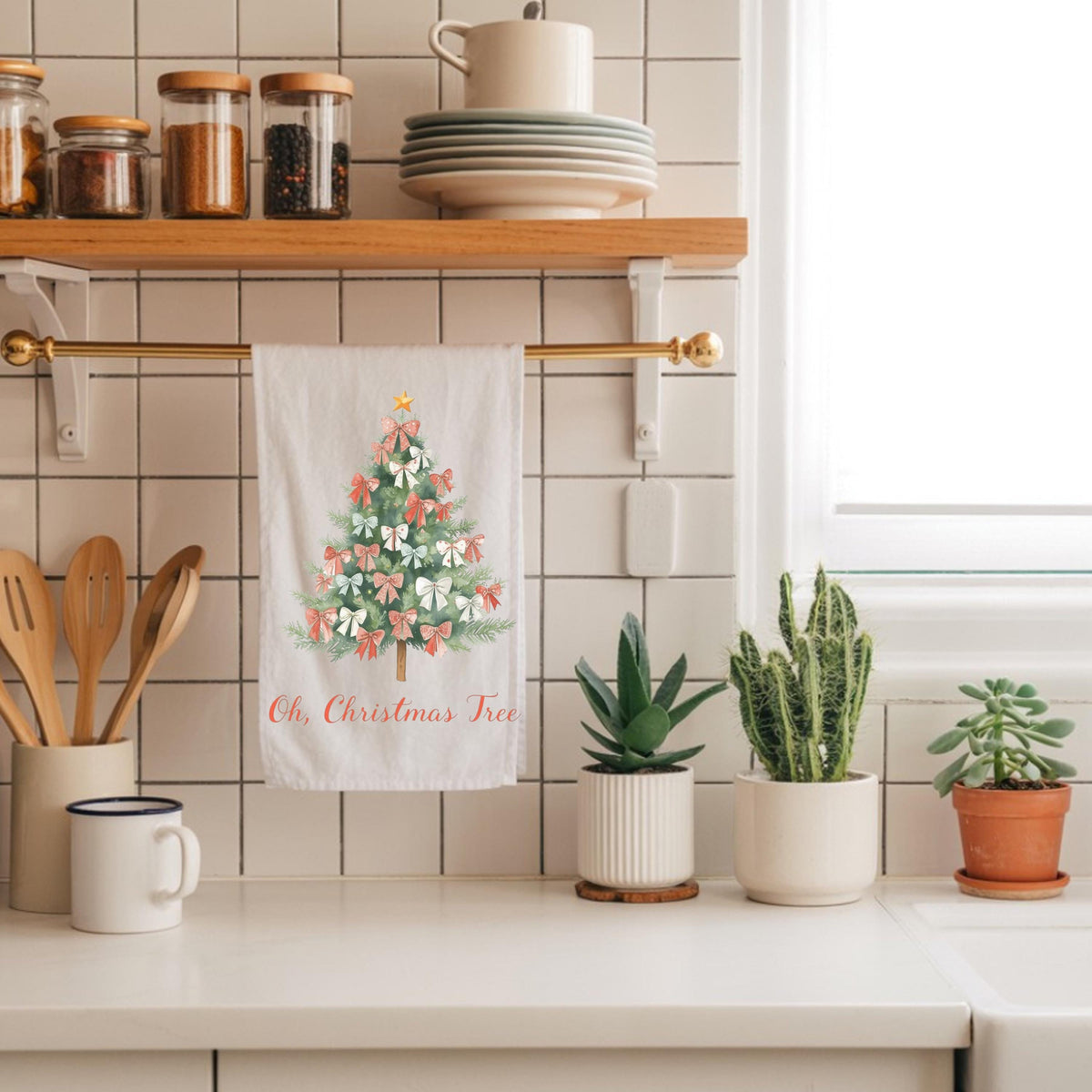 Christmas Tree Hand Towel, Festive Holiday Kitchen Decor